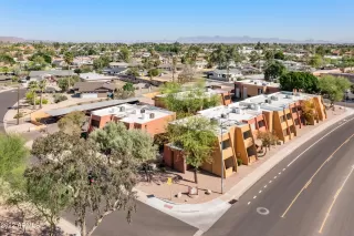 Photo #5: 6370191 Listing 