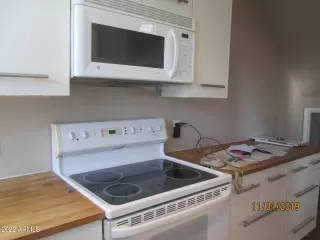 Photo #4: 6370197 Listing