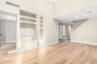 Photo #5: 6370450 Listing