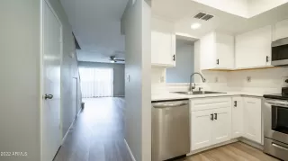 Photo #4: 6370511 Listing