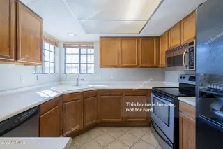 Photo #3: 6370581 Listing