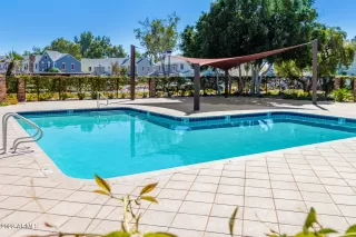 Photo #6: 6370583 Listing