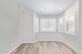 Photo #6: 6370587 Listing 