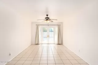 Photo #6: 6370590 Listing 