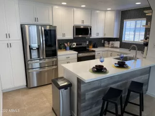 Photo #5: 6370627 Listing 