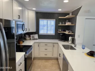 Photo #6: 6370627 Listing 