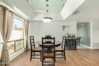 Photo #6: 6370682 Listing