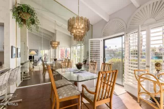 Photo #6: 6370759 Listing 