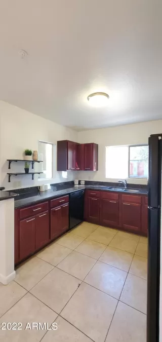 Photo #5: 6370832 Listing