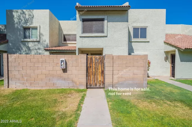 MLS: 6371287 Condo For Sale
