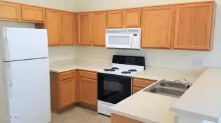 Photo #3: 6371359 Listing