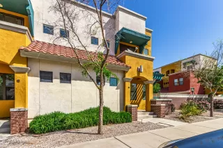 Photo #2: 6371432 Listing