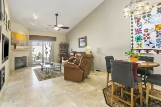 Photo #5: 6371601 Listing