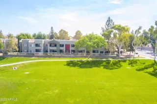 Photo #4: 6371782 Listing