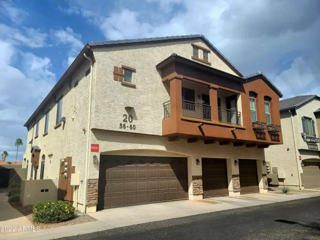 MLS: 6371794 Condo For Sale