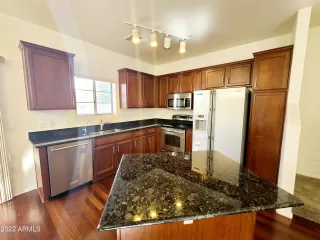 Photo #6: 6371794 Listing 