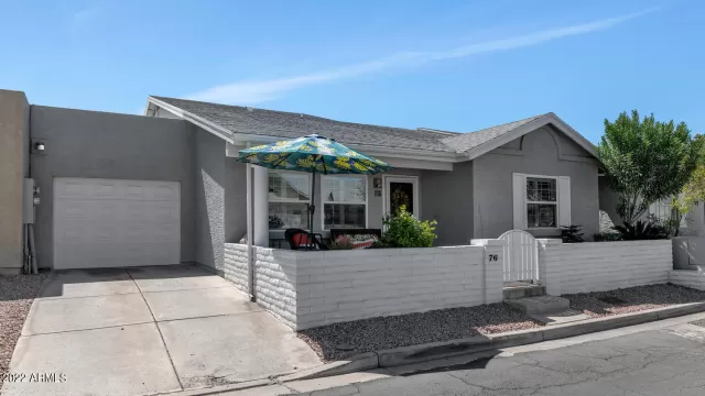 MLS: 6372051 Condo For Sale