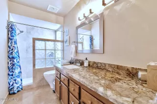 Photo #4: 6372051 Listing