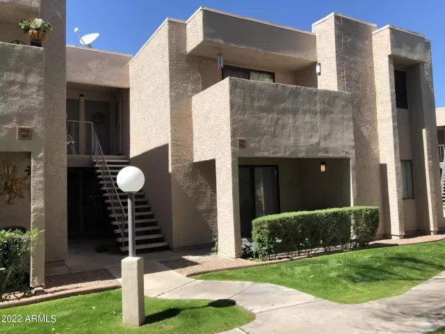 MLS: 6372226 Condo For Sale