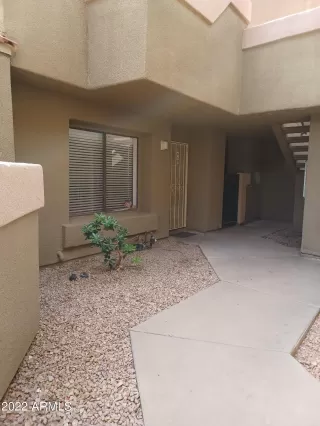 Photo #3: 6372264 Listing