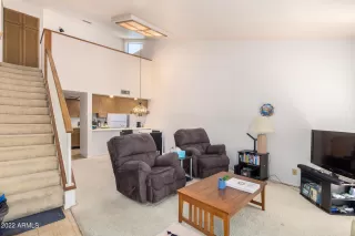 Photo #2: 6372306 Listing