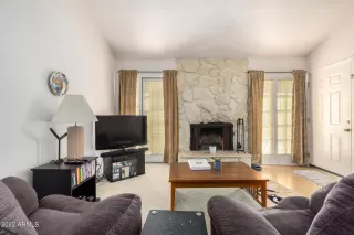 Photo #3: 6372306 Listing