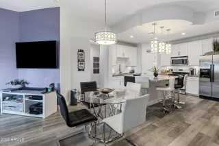 Photo #3: 6372668 Listing 