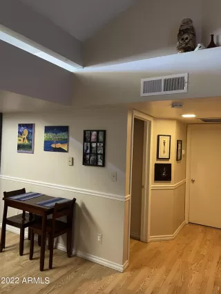 Photo #4: 6372690 Listing