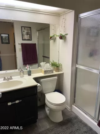 Photo #5: 6372690 Listing