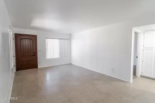 Photo #3: 6372872 Listing