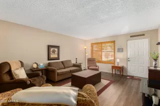 Photo #2: 6373020 Listing 