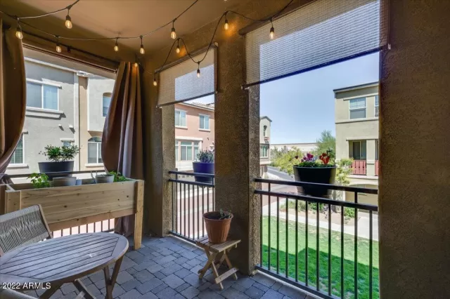 MLS: 6373034 Condo For Sale