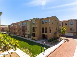 Photo #2: 6373034 Listing 