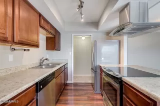 Photo #2: 6373173 Listing