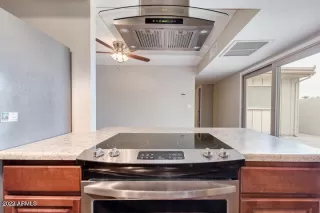 Photo #4: 6373173 Listing