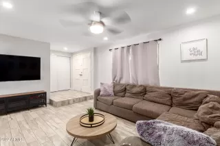 Photo #5: 6373240 Listing 