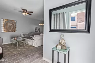 Photo #5: 6373257 Listing