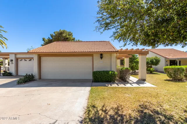 MLS: 6373316 Condo For Sale