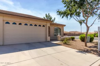 Photo #5: 6373407 Listing