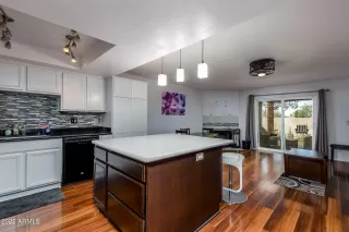 Photo #1: 6373447 Listing