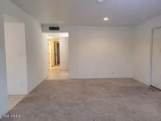 Photo #4: 6373597 Listing 