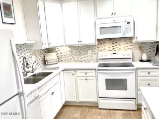 Photo #3: 6373688 Listing 