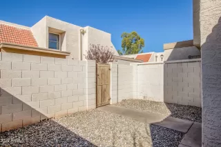 Photo #3: 6373856 Listing 