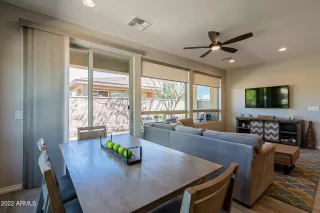 Photo #6: 6373889 Listing