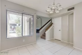 Photo #6: 6374113 Listing