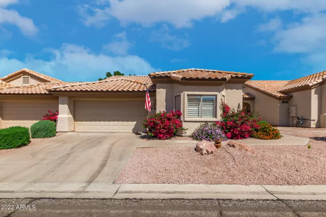 MLS: 6374191 Condo For Sale