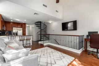 Photo #1: 6374405 Listing