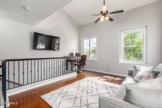 Photo #5: 6374405 Listing