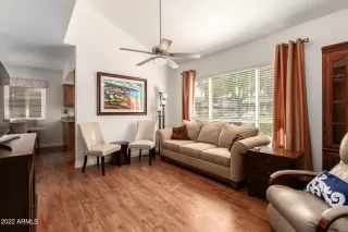 Photo #3: 6374438 Listing