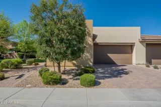 Photo #4: 6374660 Listing